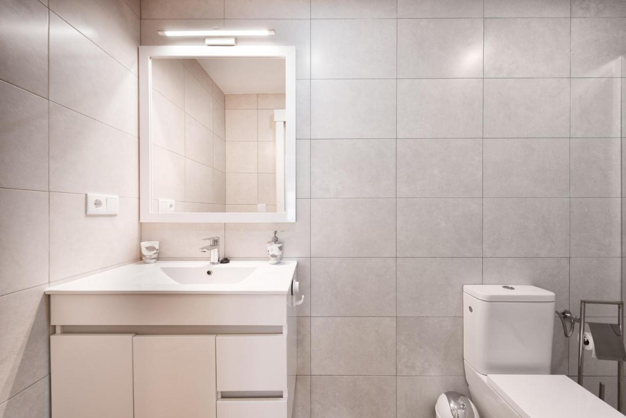 Cozy 3 Bed Apartment In The Heart Of Αλικάντε Εξωτερικό φωτογραφία
